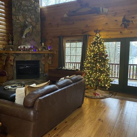 Tree Top Lodge - Gorgeous Lake Cabin With Hot Tub & Magnificent Views Of Forests And Mountains! Cabin Butler エクステリア 写真