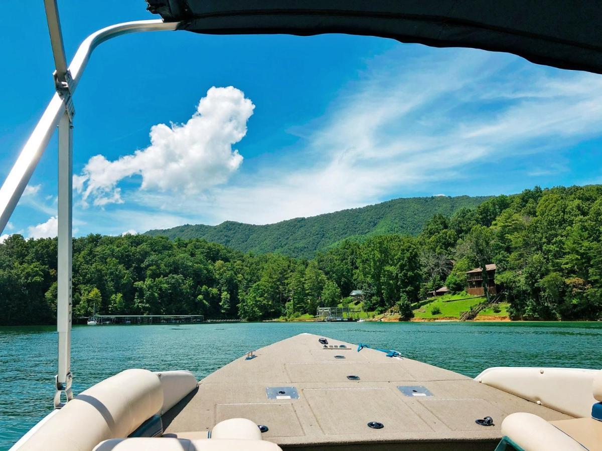 Tree Top Lodge - Gorgeous Lake Cabin With Hot Tub & Magnificent Views Of Forests And Mountains! Cabin Butler エクステリア 写真
