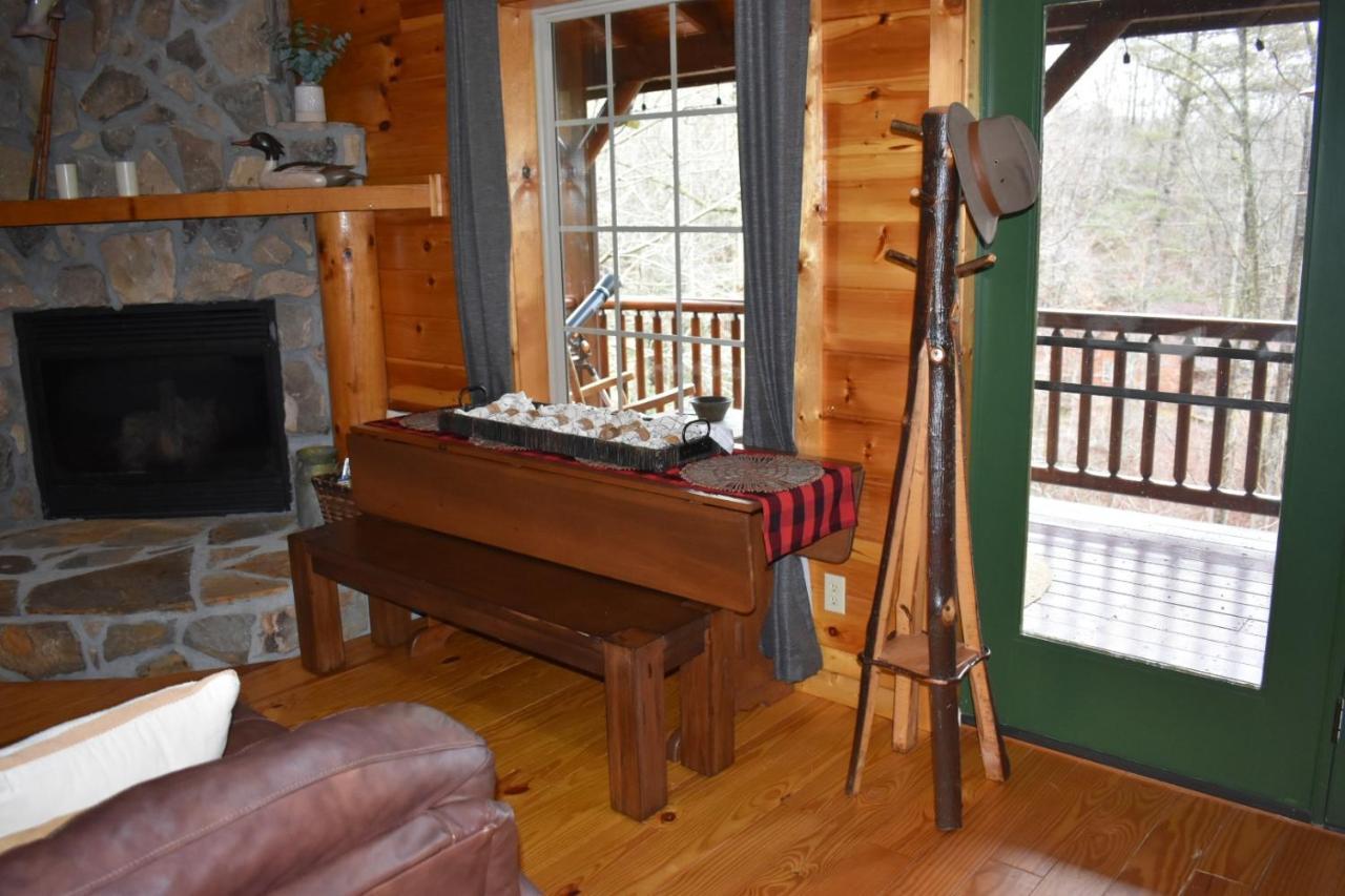 Tree Top Lodge - Gorgeous Lake Cabin With Hot Tub & Magnificent Views Of Forests And Mountains! Cabin Butler エクステリア 写真
