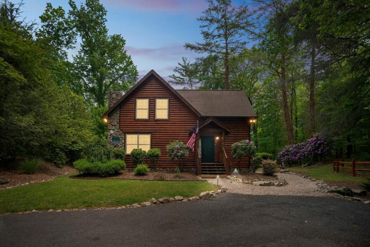 Tree Top Lodge - Gorgeous Lake Cabin With Hot Tub & Magnificent Views Of Forests And Mountains! Cabin Butler エクステリア 写真