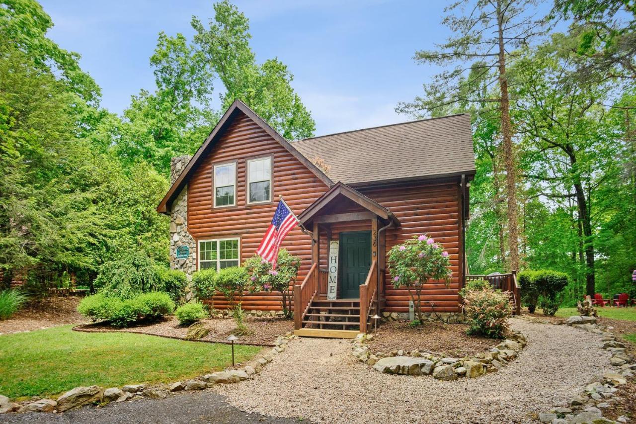 Tree Top Lodge - Gorgeous Lake Cabin With Hot Tub & Magnificent Views Of Forests And Mountains! Cabin Butler エクステリア 写真