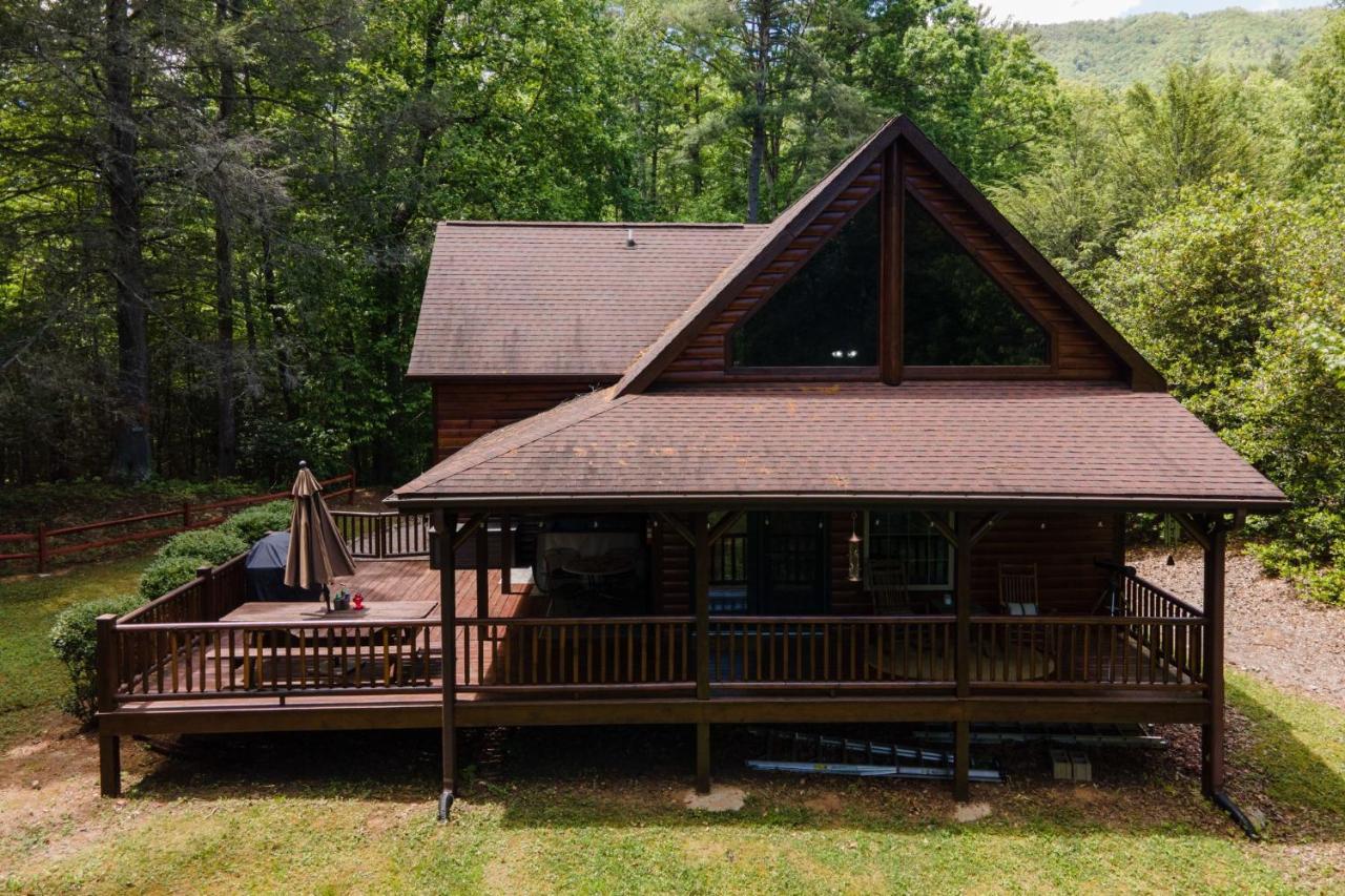 Tree Top Lodge - Gorgeous Lake Cabin With Hot Tub & Magnificent Views Of Forests And Mountains! Cabin Butler エクステリア 写真
