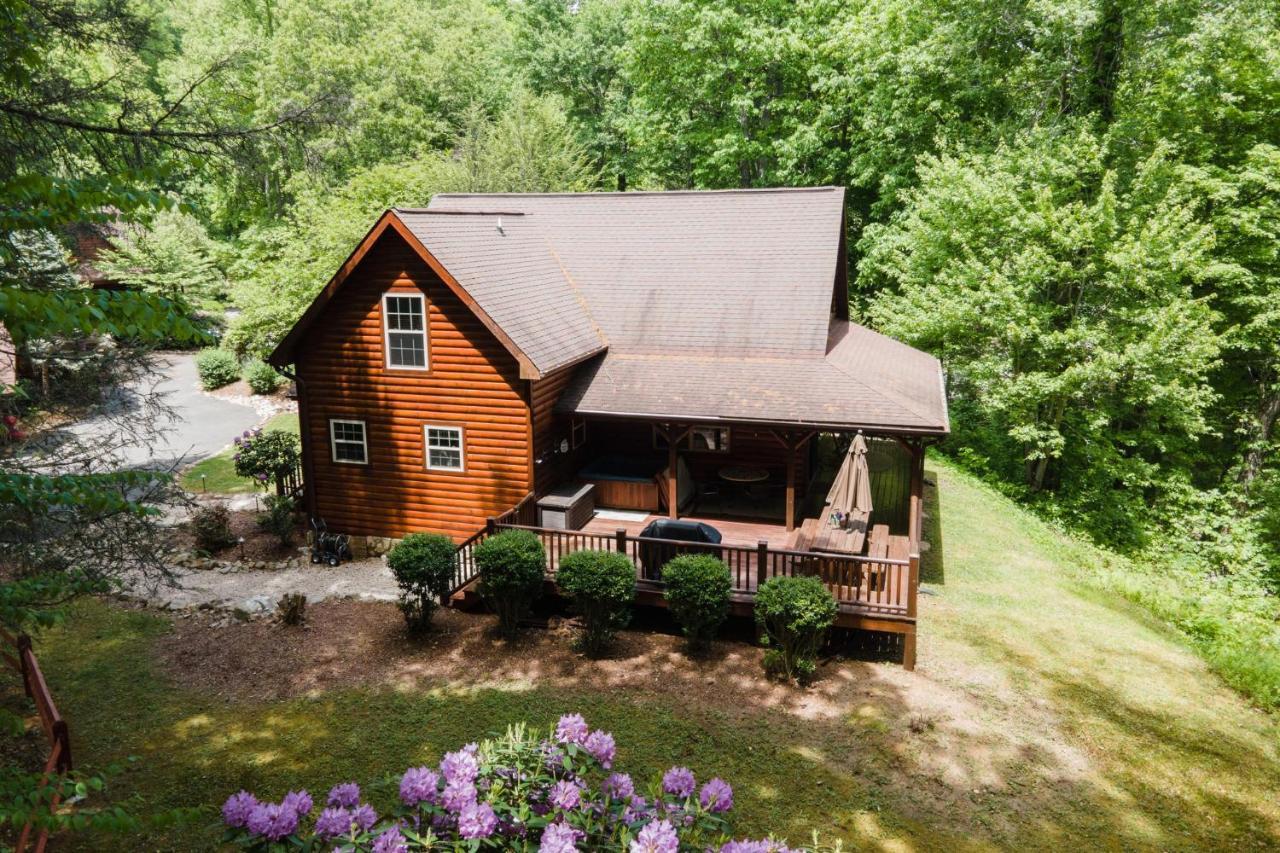 Tree Top Lodge - Gorgeous Lake Cabin With Hot Tub & Magnificent Views Of Forests And Mountains! Cabin Butler エクステリア 写真